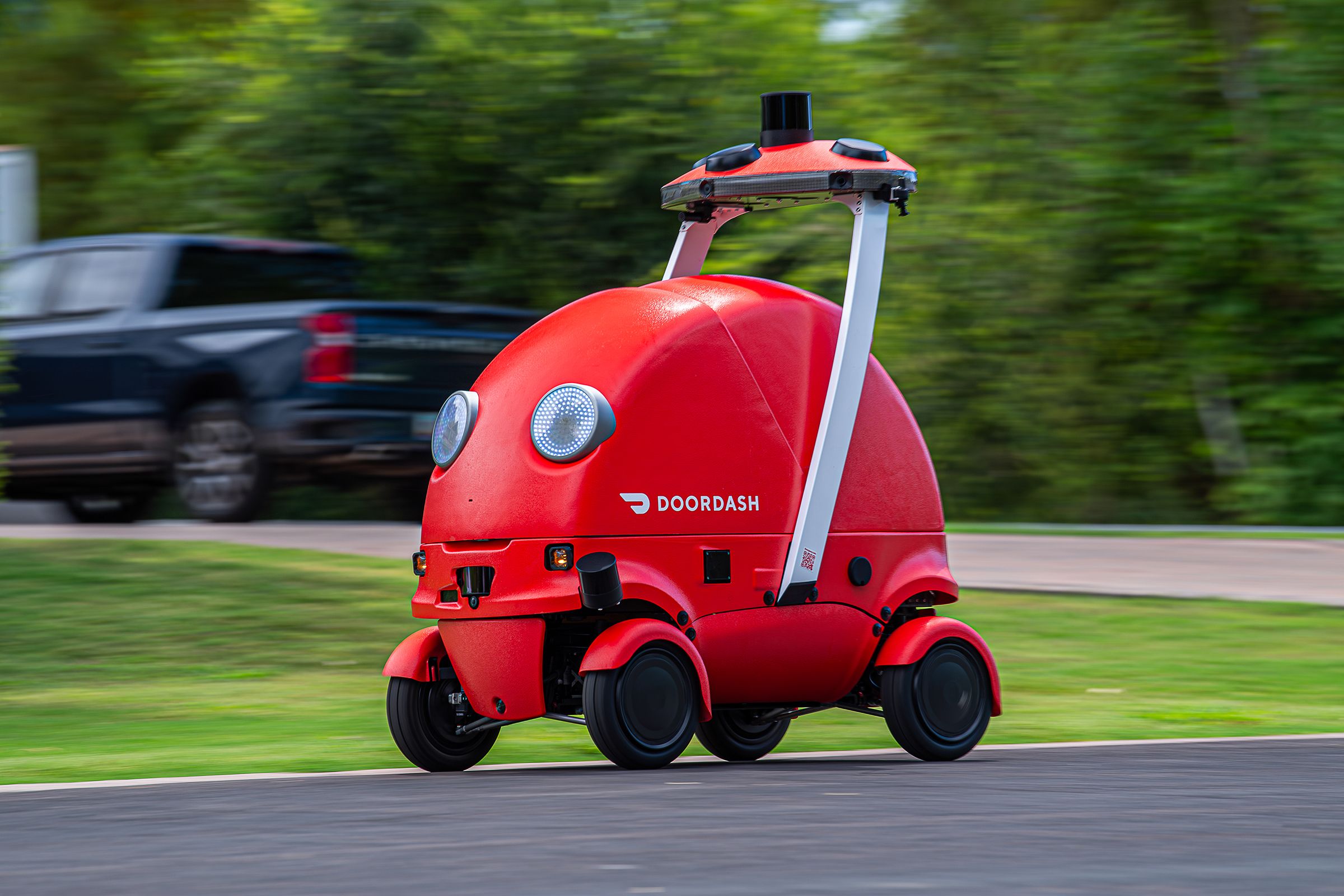 DoorDash’s New Delivery Robot Rolls Out Into the Big, Cruel World